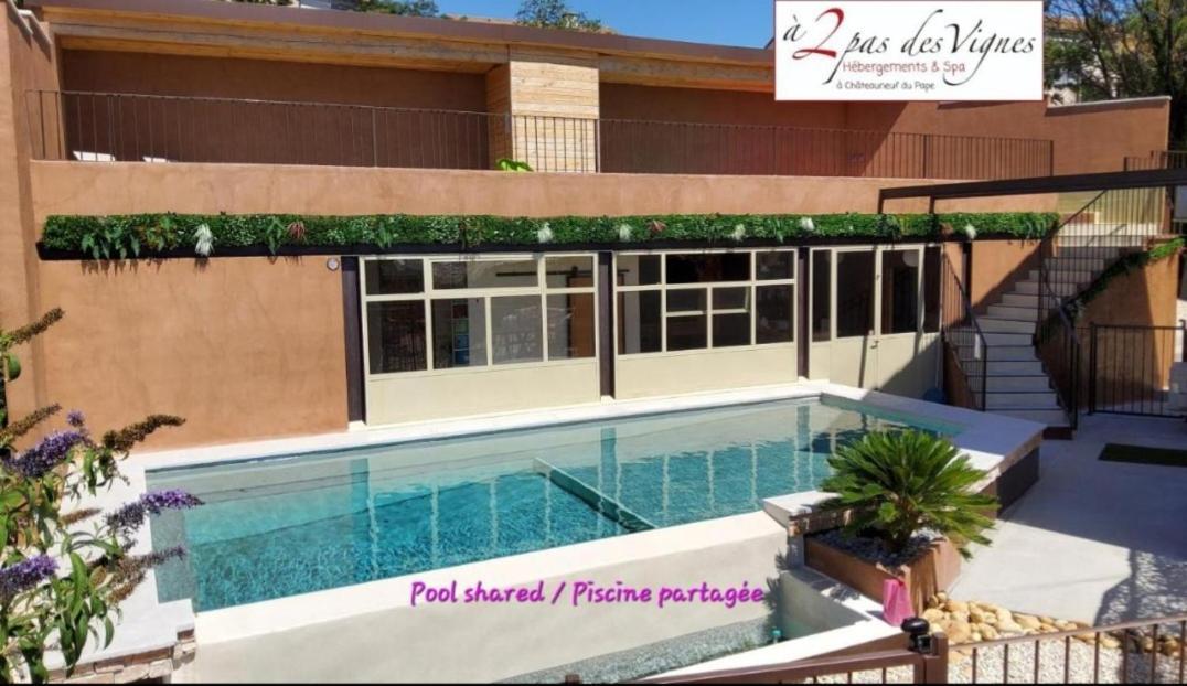 A 2 Pas Des Vignes, Hebergements Et Spa, Maison Numero 6, A Chateauneuf Du Pape Exterior foto