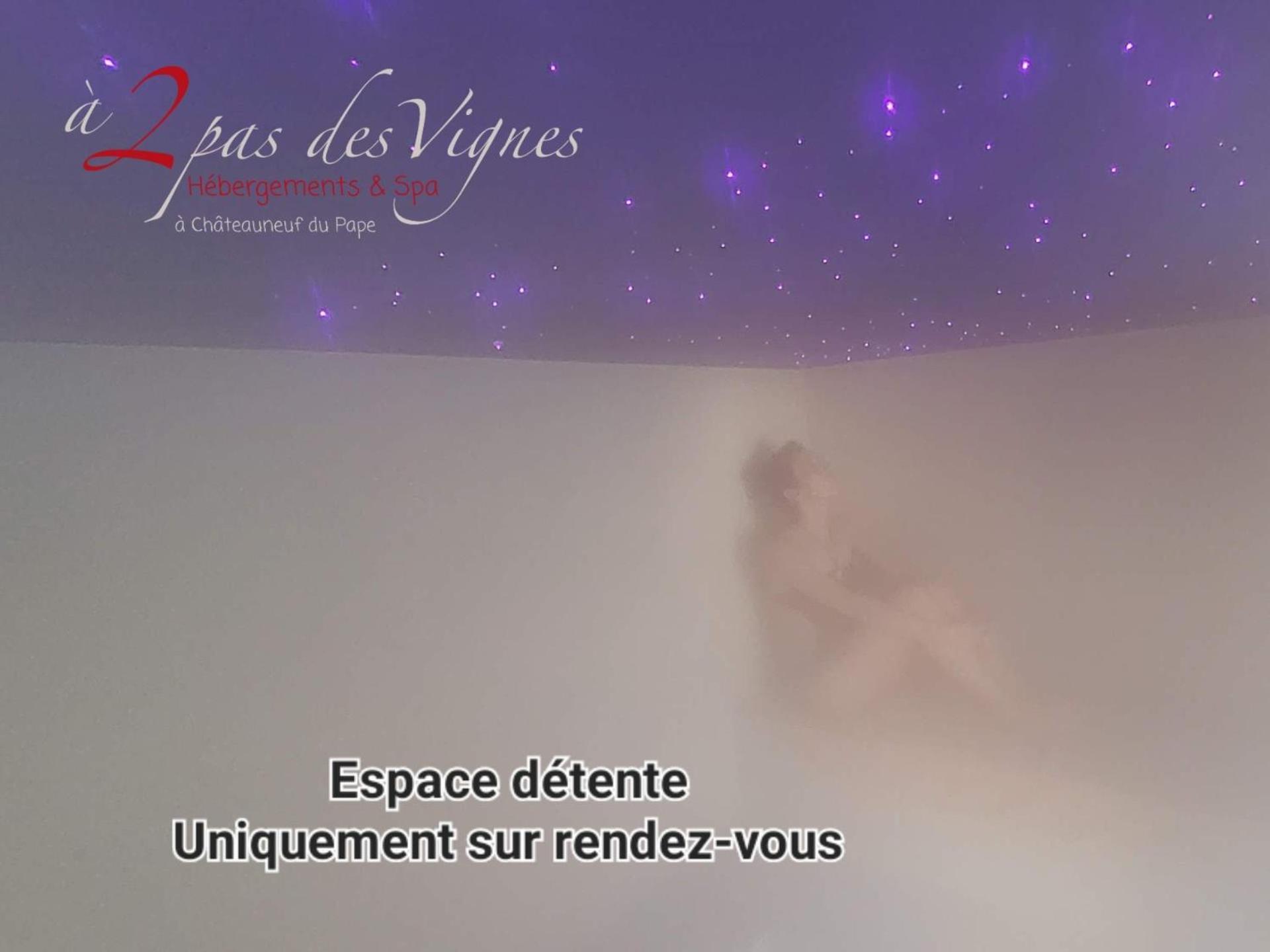 A 2 Pas Des Vignes, Hebergements Et Spa, Maison Numero 6, A Chateauneuf Du Pape Exterior foto
